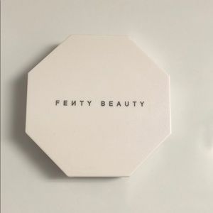 NWOT Fenty Beauty Killawatt Highlighter